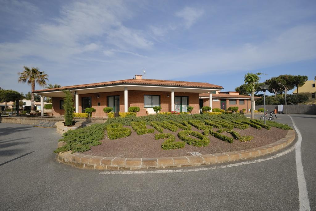 La Cecinella Apartments マリーナ・ディ・チェーチナ エクステリア 写真