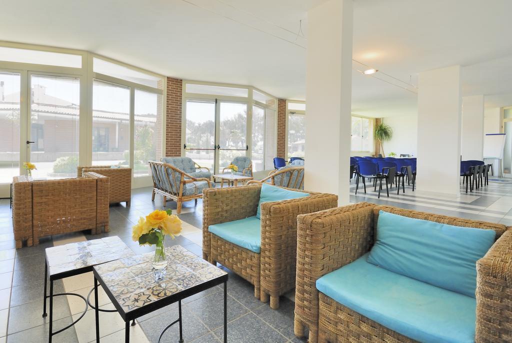 La Cecinella Apartments マリーナ・ディ・チェーチナ エクステリア 写真